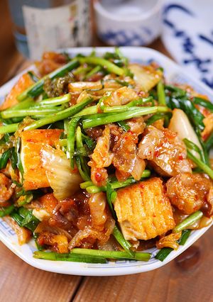 ニラと厚揚げの☆スタミナ豚キムチ炒め🤩🍚-レシピのメイン写真