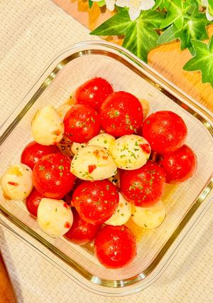 簡単!ミニトマトとモッツァレラのスイチリマリネ☆-レシピのメイン写真