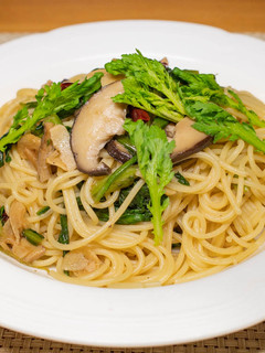 春菊と椎茸のパスタ-レシピのメイン写真