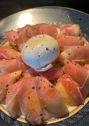 桃とブラータチーズのサラダ-レシピのメイン写真