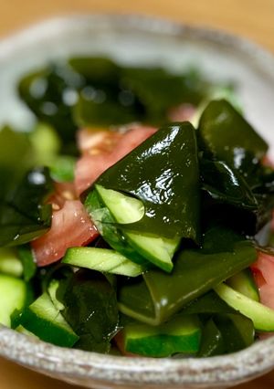 簡単に◎新ワカメと夏野菜の酢の物-レシピのメイン写真
