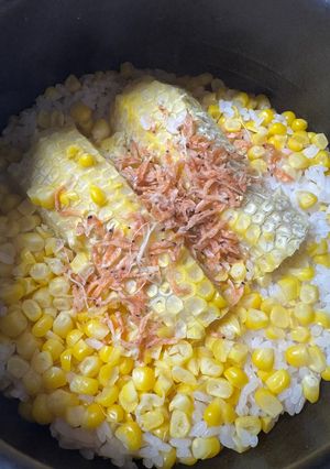 とうもろこしと桜えびの土鍋ごはん-レシピのメイン写真