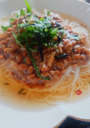 混ぜるだけ♡納豆なめたけぶっかけそうめん-レシピのメイン写真