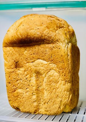 サクラストロベリー食パン🍞-レシピのメイン写真