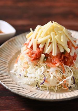 熟成チーズとキムチのおつまみサラダ-レシピのメイン写真
