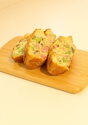 舞茸香るごろっとケークサレ-レシピのメイン写真
