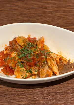フライパンで作るブリあらのトマト煮-レシピのメイン写真