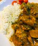 メイプルシロップの甘口チキンチーズカレー