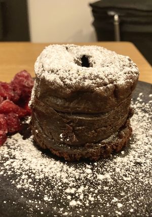 レンジで型要らずのフォンダンショコラ?-レシピのメイン写真