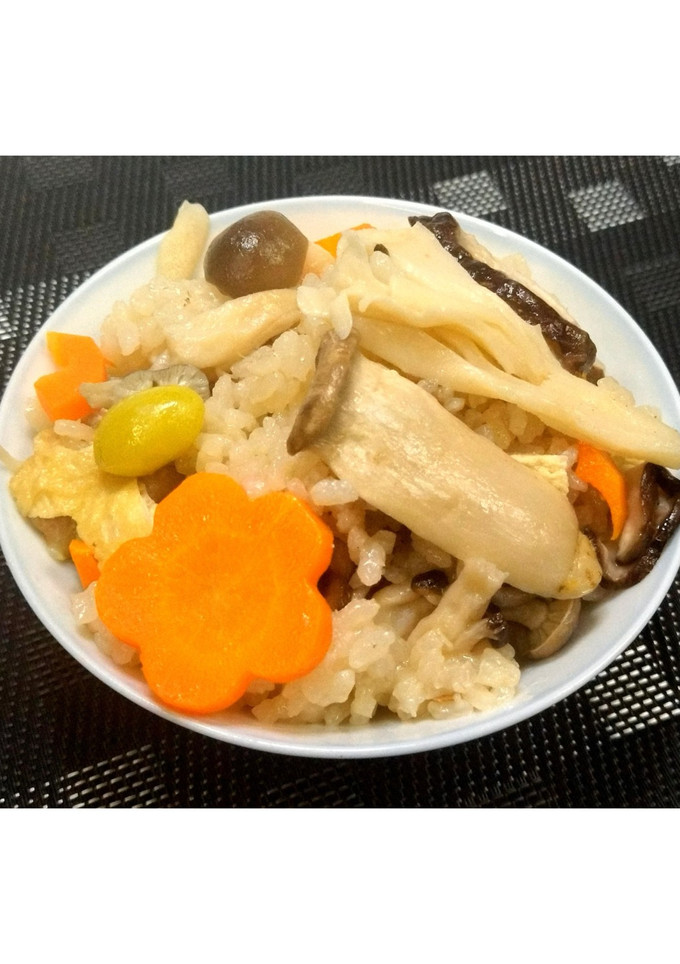 銀杏ときのこの炊き込みご飯★動画あり★-レシピのメイン写真