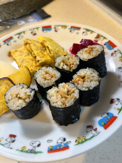 幼児ご飯☆ラップと海苔でなんでも細巻き!-レシピのメイン写真