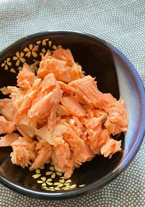 ふっくら茹で鮭☆お弁当やおにぎりに♪-レシピのメイン写真