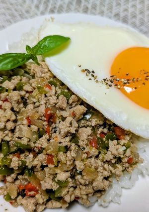 基本の調味料で♪和風ガパオライス-レシピのメイン写真