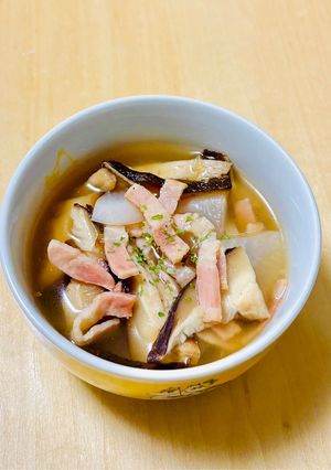 大根と干し椎茸とベーコン☆野菜だしスープ-レシピのメイン写真