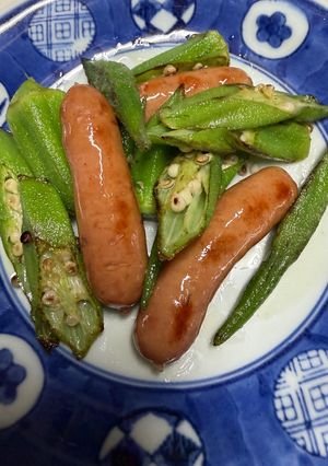 ソーセージとオクラの炒め物-レシピのメイン写真