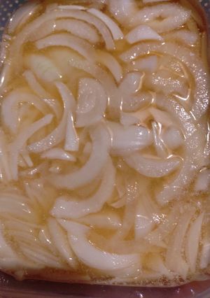 ホエイ液に新玉スライス浸けました-レシピのメイン写真