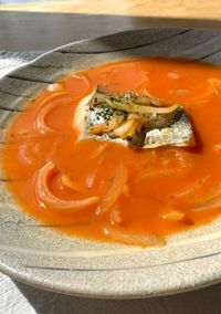 にんじんで元気！さわらのキャロットスープ-レシピのメイン写真