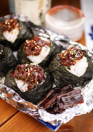 大葉味噌おむすび🍙お昼からのパワー💖-レシピのメイン写真