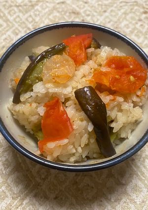 [簡単野菜]トマトとなすの炊き込みご飯-レシピのメイン写真