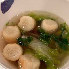 รูปของ レタスとお麩の中華スープ