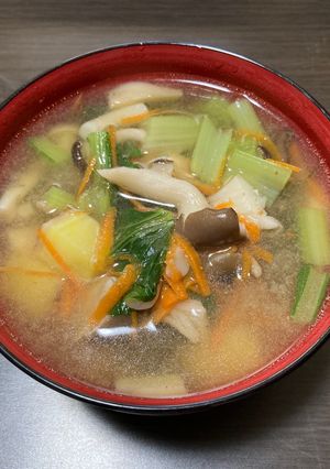 きのこ＆さつまいもの味噌汁-レシピのメイン写真