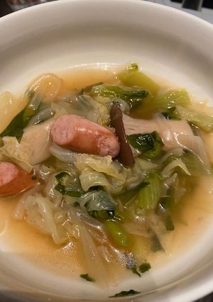 冷蔵庫に残ってる材料で食べる野菜スープ-レシピのメイン写真