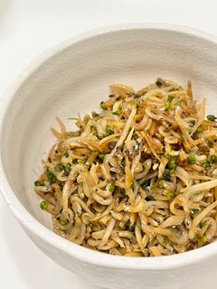 しその実としらすのごま油炒め-レシピのメイン写真