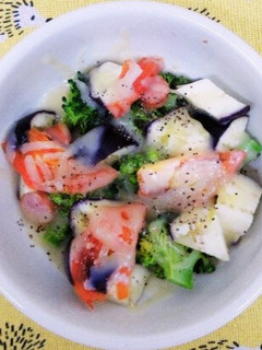 栄養士の卵考案☆彩り野菜のグラタン風-レシピのメイン写真