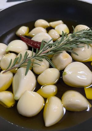 にんにくのコンフィ-レシピのメイン写真