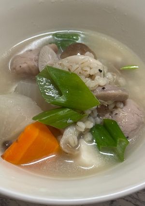 鶏肉ニンニクのサムゲタン風(身内専用)-レシピのメイン写真