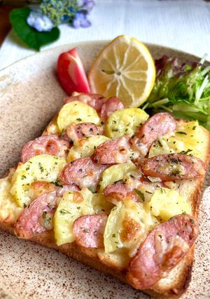 朝食ランチに★ジャーマンポテトトースト-レシピのメイン写真