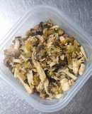 高菜漬けとツナときのこの炒め物