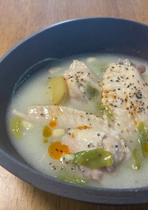絶品濃厚サムゲタン♪ 丸鶏不要で切って煮込むだけ-レシピのメイン写真
