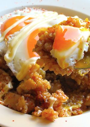 【 鶏もも肉の唐辛子にんにく醤油飯 〗-レシピのメイン写真