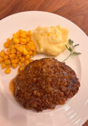 ハンバーグ・オニオンしょうゆソース-レシピのメイン写真