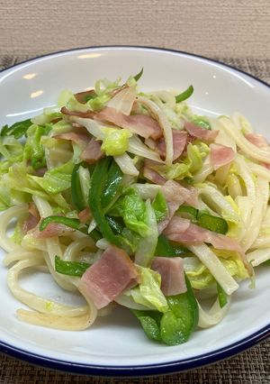 春キャベツの焼きうどん🥬-レシピのメイン写真