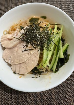 自宅で韓国気分♪大満足のピビン麺アレンジ-レシピのメイン写真