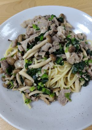 味噌漬け豚肉ののアーリオオーリオパスタ-レシピのメイン写真