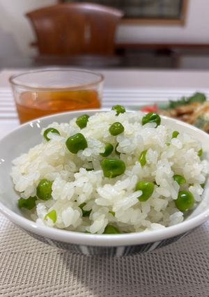 塩麹で甘くてうまい豆ごはん-レシピのメイン写真
