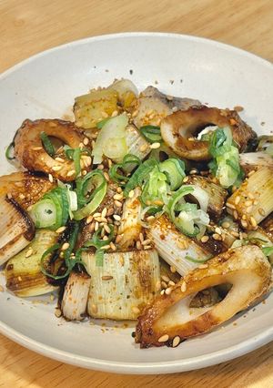 簡単節約夕食副菜弁当に。ちくわと長ネギの甘辛焼き-レシピのメイン写真
