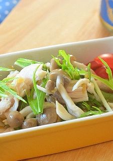鶏むね肉としめじ 水菜の塩葱醬和え♪-レシピのメイン写真