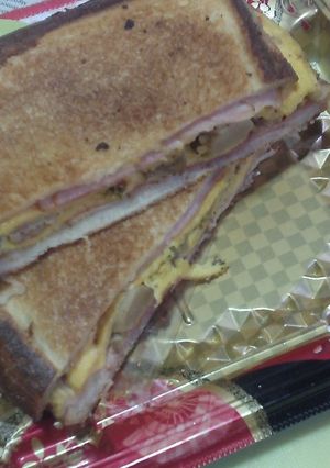 ハム＆チーズ＋玉子焼きのホットサンド30-レシピのメイン写真