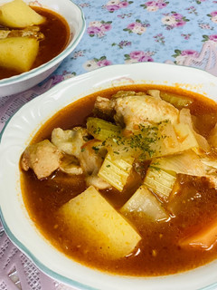 手羽元出汁と香味野菜の簡単トマトスープ-レシピのメイン写真