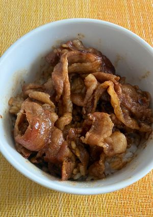 簡単!豚バラ焼肉丼-レシピのメイン写真