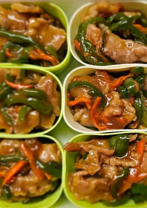 お弁当にぴったり!冷凍OKの彩り豚こま青椒肉絲-レシピのメイン写真