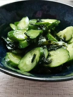 わかめとキユーリの酢の物-レシピのメイン写真