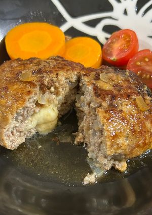 冷凍豆腐使用⭐︎和風チーズinハンバーグ-レシピのメイン写真
