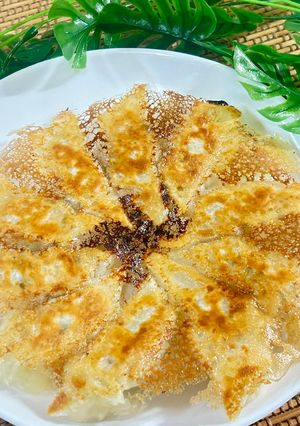 羽根つき餃子の焼き方🔥-レシピのメイン写真