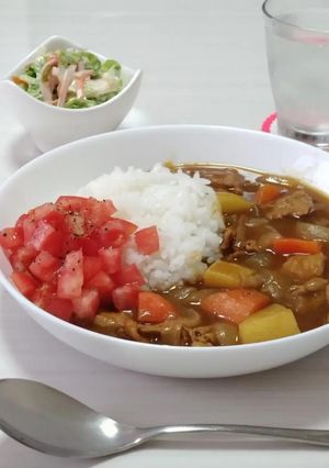 トッピングで美味しいトマトカレー-レシピのメイン写真