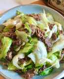 レタスと牛肉の醤油こうじ炒め
